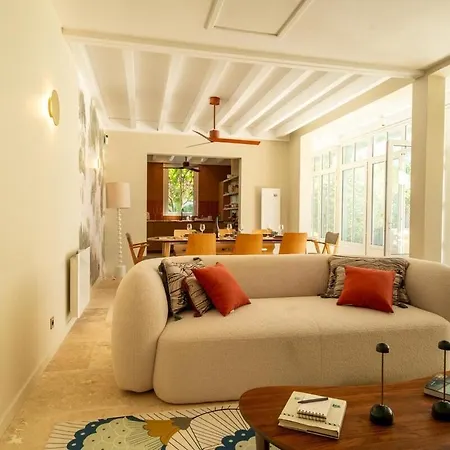 Design, Coeur D'arcachon Et A Pied Arcachon